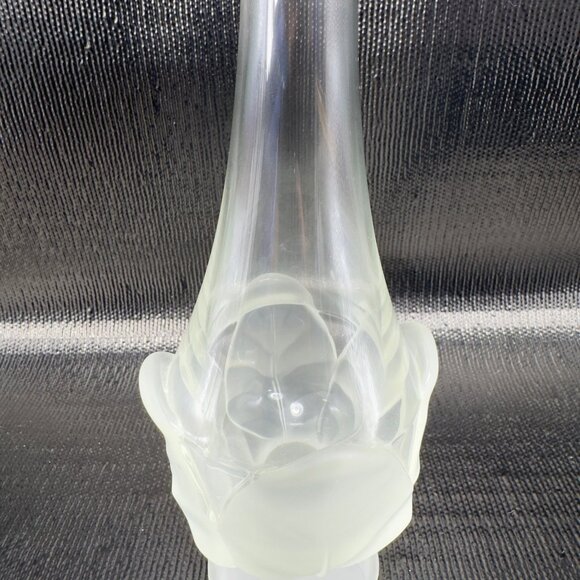 Viking Glass Swung Vase with Frosted Cabbage Base 12inch Clear Glass Vase Vessel - Picture 6 of 16